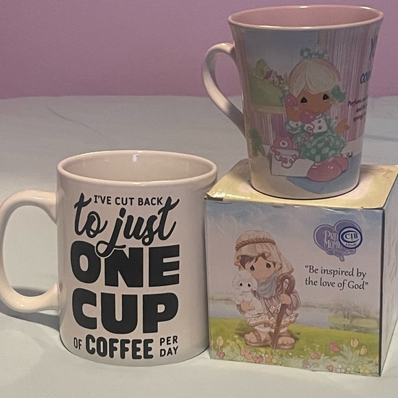 Mug Cups Bundle Xtra Large 30oz Coffee Cup and NEW IN BOX PRECIOUS MOMENTS Cup - Picture 2 of 3